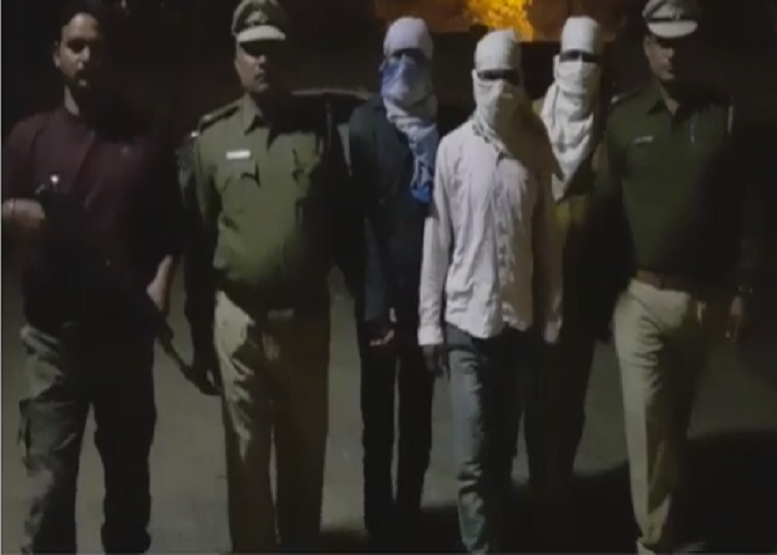 ਭਰਾ ਨੇ ਭੈਣ ਦੇ ਸਿਰ ''ਚ ਮਾਰੀ ਗੋਲੀ, ਉਸਦੇ ਦਿਓਰ ਨੂੰ ਅਗਵਾ ਕਰਕੇ ਕੀਤਾ ਕਤਲ