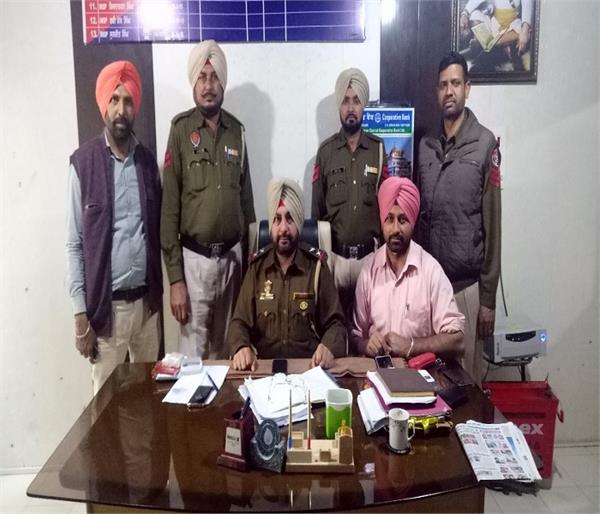 jail sent to 11 smugglers  heroin and drug pills