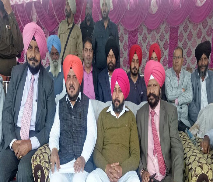 ਕੈਪਟਨ ਨੇ ਪੇਂਡੂ ਲਿੰਕ ਸੜਕਾਂ ਲਈ 18 ਕਰੋੜ ਦੀ ਰਾਸ਼ੀ ਕੀਤੀ ਮਨਜ਼ੂਰ : ਚੀਮਾ