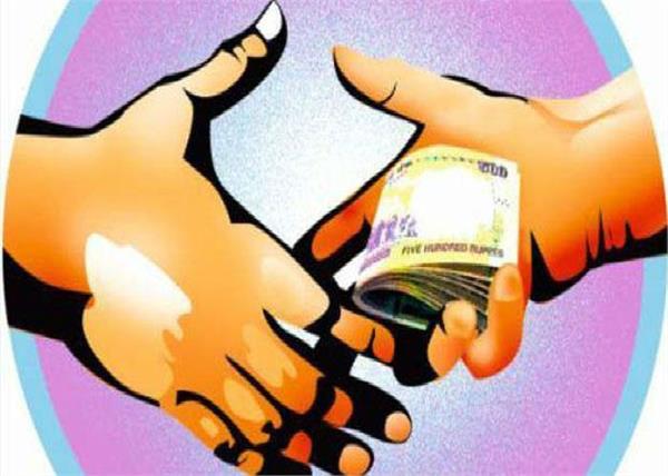 civil hospital  doctor  bribe