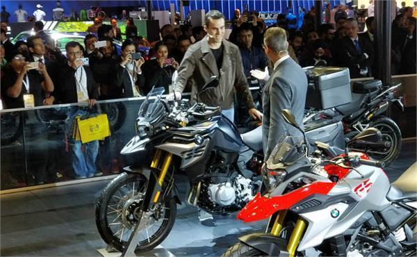 auto expo 2018  bmw launches two new bikes in india