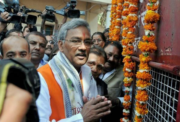 uttarakhand chief minister  68 lacs  guests breakfast and tea