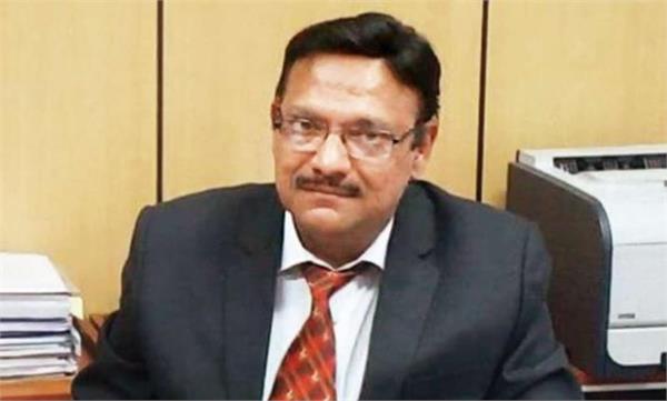 kejriwal advisor vk jain resigns