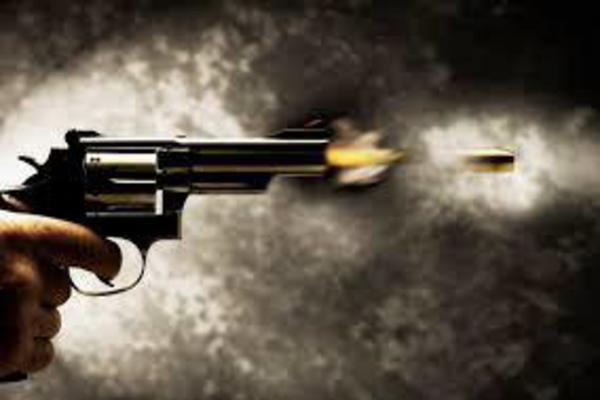 hosainpur lalowal shot dead  youth injured