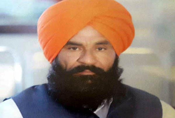 unidentified youth shot dead a person  injured