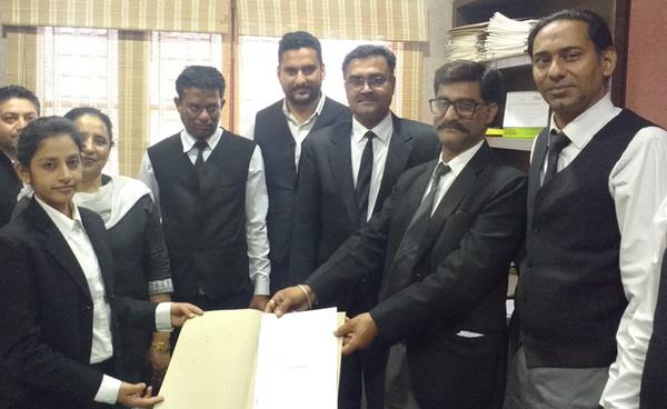 district bar association  s selection activities have been fast