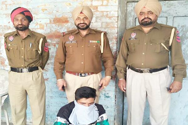 the second looter involved in the robbery of mirpur lakha also restrained