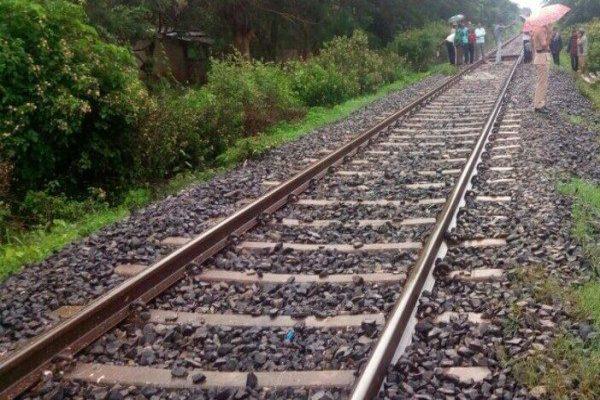 death of a person due to trekking in the train