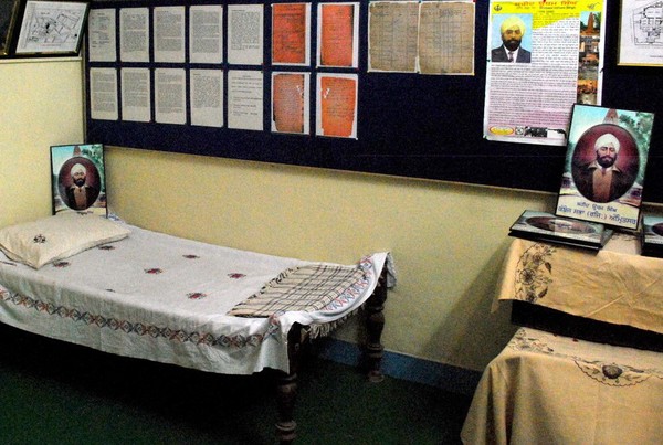 ਸ਼ਹੀਦ ਊਧਮ ਸਿੰਘ ਦੇ ਯਤੀਮਖਾਨੇ ਦੇ ਪ੍ਰਬੰਧਕਾਂ ਨੂੰ ਨਹੀਂ ਦਿੱਤਾ ਸਮਾਗਮ ''ਚ ਸੱਦਾ