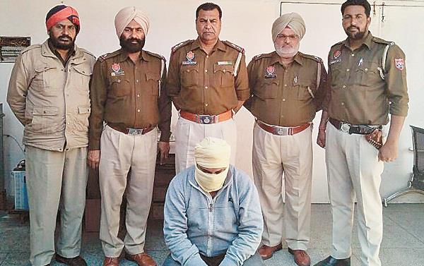 25 lakhs of heroin seized