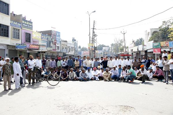 shopkeepers stop shops shop