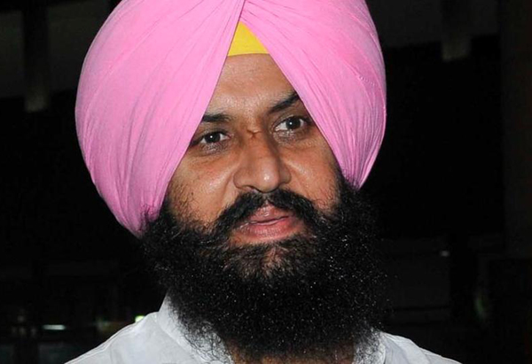 ਜਵਾਈ ''ਤੇ ਕੇਸ ਦਰਜ ਹੋਣ ਕਾਰਨ ਤੁਰੰਤ ਅਸਤੀਫਾ ਦੇਣ ਕੈਪਟਨ : ਬੈਂਸ