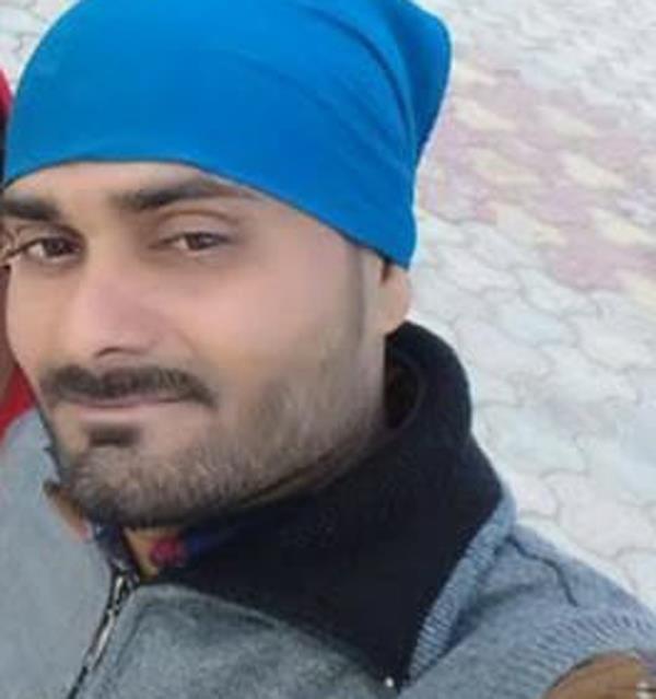 headcountain  s son committed suicide