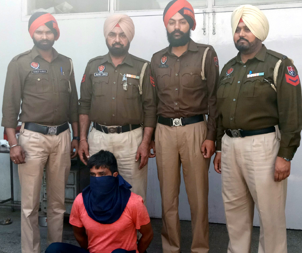 ਨਰੇਸ਼ ਨੇ ਕਬੂਲਿਆ: ਰਿੰਦਾ ਸੰਧੂ ਨਾਲ ਮਿਲ ਕੇ ਕੀਤਾ ਸੀ ਮਿੰਦੀ ਗਾਂਧੀ ਦਾ ਕਤਲ