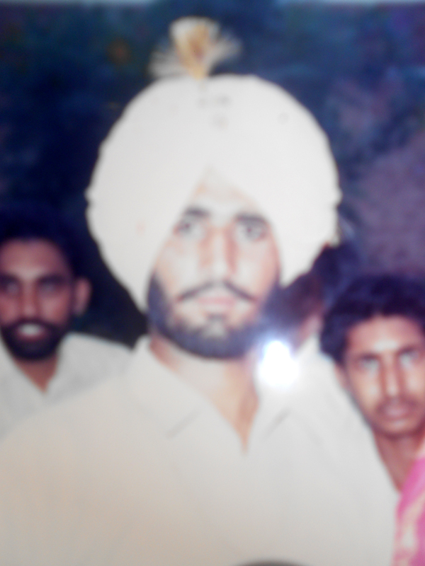ਕਰਜ਼ੇ ਤੋਂ ਸਤਾਏ ਕਿਸਾਨ ਨੇ ਕੀਤੀ ਖੁਦਕੁਸ਼ੀ