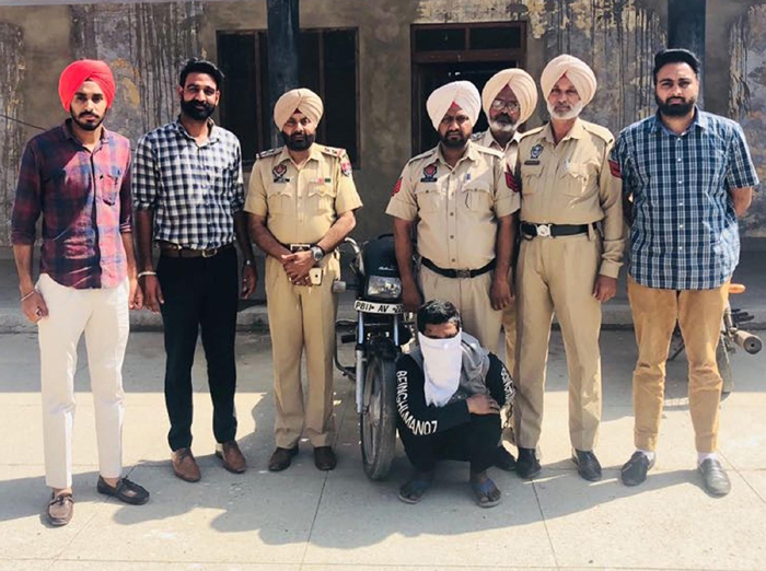 ਮੋਟਰਸਾਈਕਲ ਖੋਹ ਕੇ ਫਰਾਰ ਹੋਣ ਵਾਲਾ ਗ੍ਰਿਫਤਾਰ