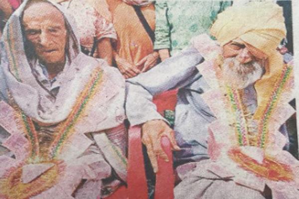 old couple celebrates 100th annivarsery