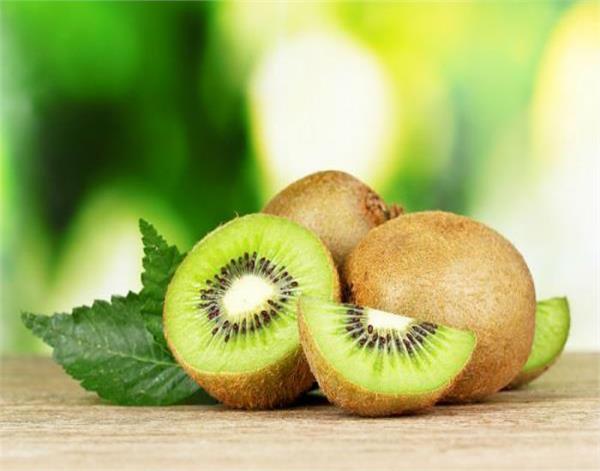 daily use of kiwi fruit gets rid of these troubles