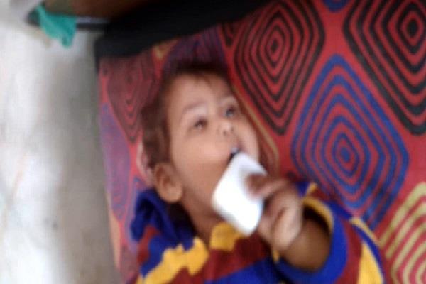 12 month old girl dies due to negligence of doctors in civil hospital