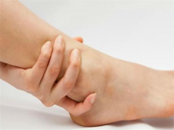 use effective domestic tasks to eliminate the problem of sprain