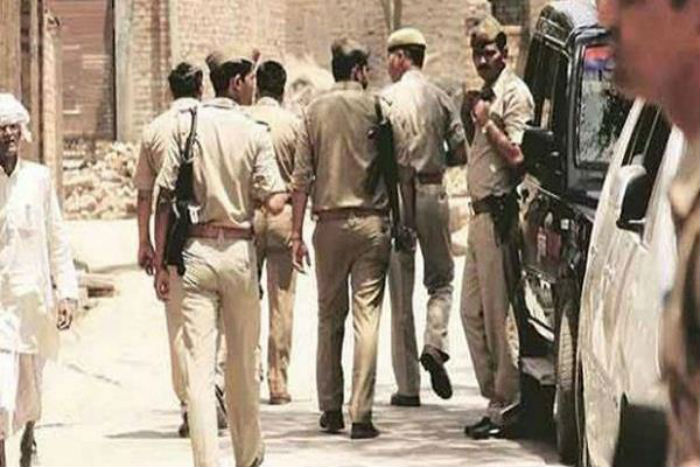 ਵਿਅਕਤੀ ਨੂੰ ਚੌਰਾਹੇ ਦਾ ਨਾਮ ''ਮੋਦੀ ਚੌਕ'' ਰੱਖਣਾ ਪਿਆ ਭਾਰੀ, ਵਿਰੋਧੀ ਧਿਰ ਨੇ ਵੱਢੀ ਗਰਦਨ