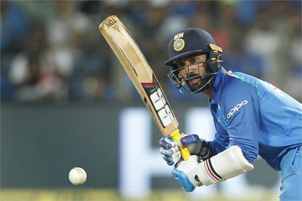 did karthik get angry at rohit  s anger on bangladeshi bowlers 