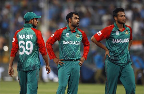 bangladeshi players have to quarrel over the field