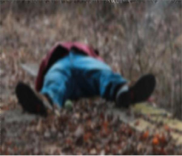 8 nominees including husband and wife