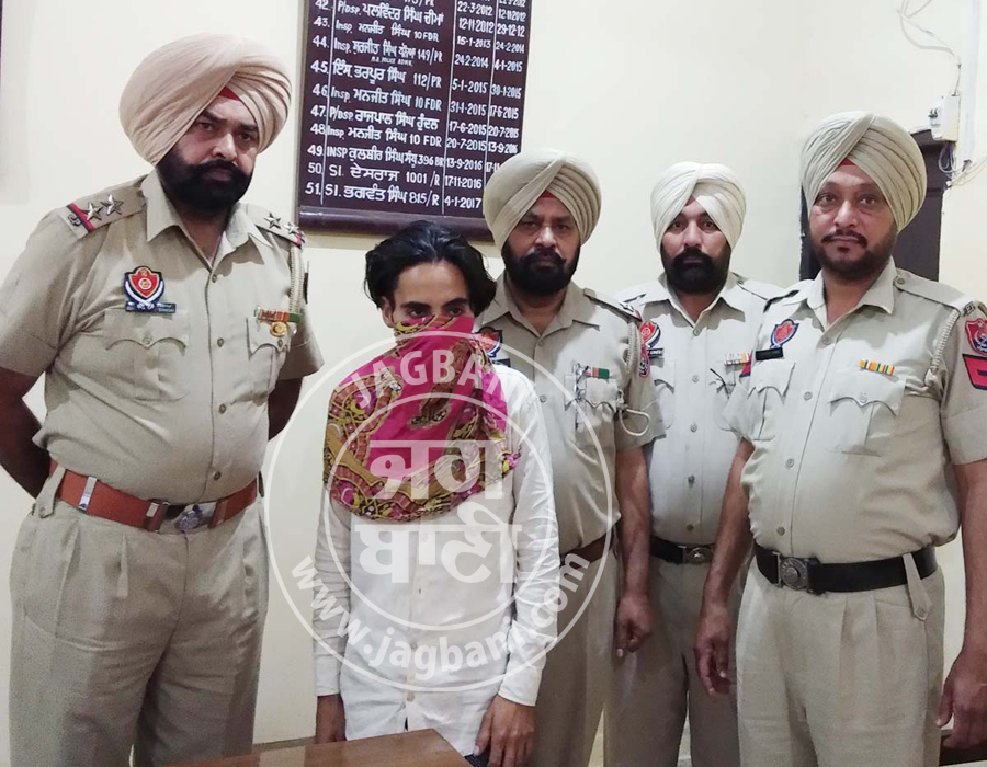ਇਕ ਪਾਸੜ ਪਿਆਰ ''ਚ ਤਲਾਕਸ਼ੁਦਾ ਦੋ ਬੱਚਿਆਂ ਦੀ ਮਾਂ ਨੂੰ ਕਤਲ ਕਰਨ ਵਾਲਾ ਗ੍ਰਿਫਤਾਰ