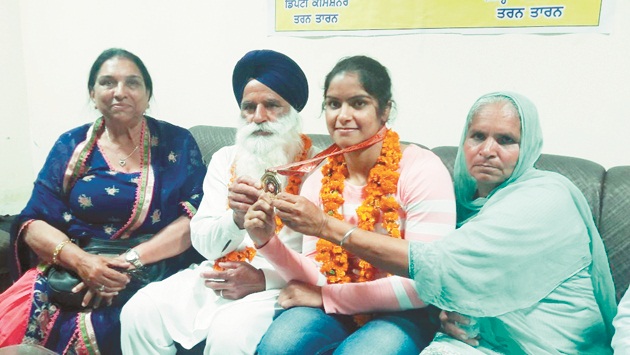 ਕੈਪਟਨ ਸਾਹਿਬ ਮੈਨੂੰ ਵੀ ਦਿਓ ਡੀ. ਐਸ. ਪੀ. ਵਜੋਂ ਨੌਕਰੀ : ਨਵਜੋਤ ਕੌਰ