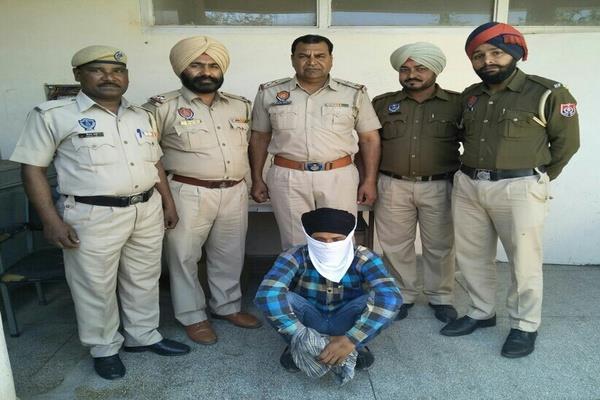 bhagora arrested for stealing money from golak
