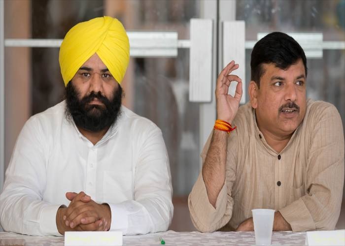 ਮਜੀਠੀਆ ਖਿਲਾਫ ਲੜਾਈ ਰੱਖਾਂਗੇ ਜਾਰੀ : ਸੰਜੇ ਸਿੰਘ, ਹਿੰਮਤ ਸ਼ੇਰਗਿੱਲ