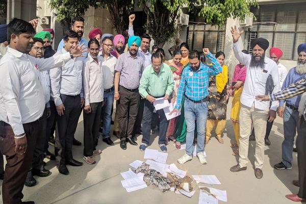 gate rally organized by the deputy commissioner