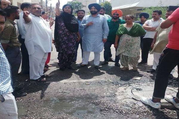 chanduamjara closed the sewerage to the mla