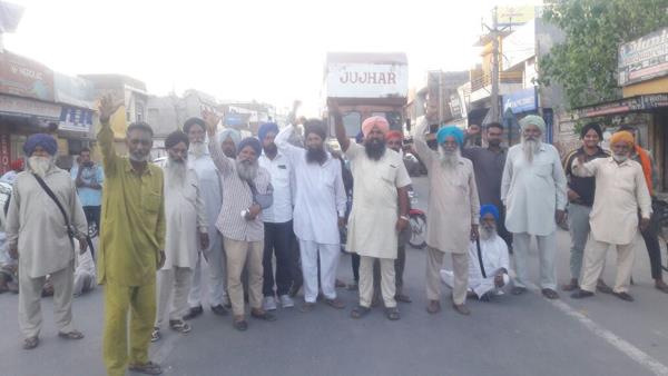 delhi ludhiana main road not being able to buy wheat