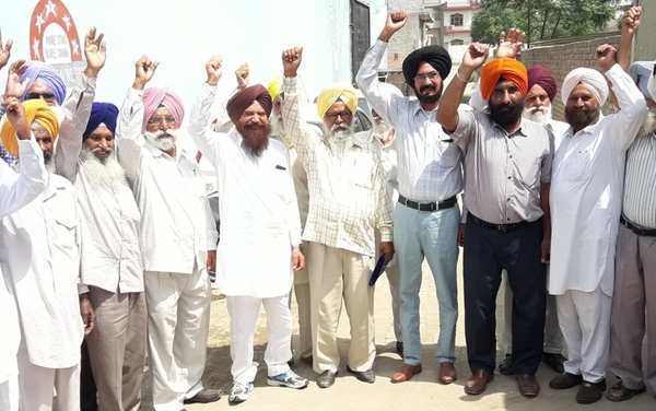 ਪੈਨਸ਼ਨਰਾਂ ਨੇ ਹੱਕੀ ਮੰਗਾਂ ਲਈ ਕੀਤਾ ਰੋਸ ਮੁਜ਼ਾਹਰਾ