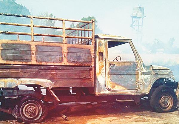 jeep  trolleys and parli fire