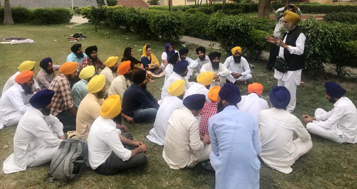 ਸ਼੍ਰੋਮਣੀ ਕਮੇਟੀ ''ਚੋਂ ਕੱਢੇ ਗਏ ਮੁਲਾਜ਼ਮ ਹਾਈ ਕੋਰਟ ਜਾਣ ਦੀ ਤਿਆਰੀ ''ਚ