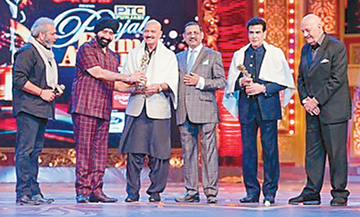 ਅਮਰਿੰਦਰ ਗਿੱਲ ਦੀ ''ਲਾਹੌਰੀਏ'' ਨੇ ਜਿੱਤਿਆ ਸਰਵਉੱਤਮ ਫਿਲਮ ਐਵਾਰਡ
