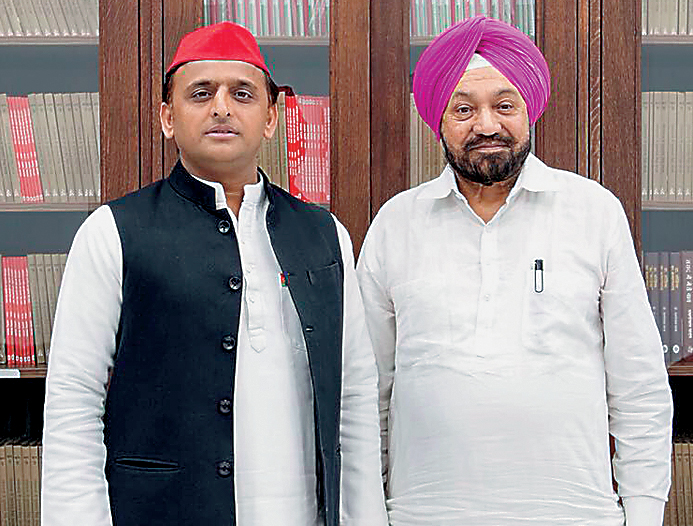 ਗੁਰਦੁਆਰਿਆਂ ਦੇ ਲੰਗਰਾਂ ਤੇ ਪ੍ਰਸ਼ਾਦਿ ਤੋਂ ਜੀ. ਐੱਸ. ਟੀ. ਹੋਵੇ ਖਤਮ : ਅਖਿਲੇਸ਼