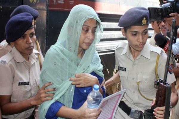 sheena murder case  indrani said  someone in jail wants to kill me