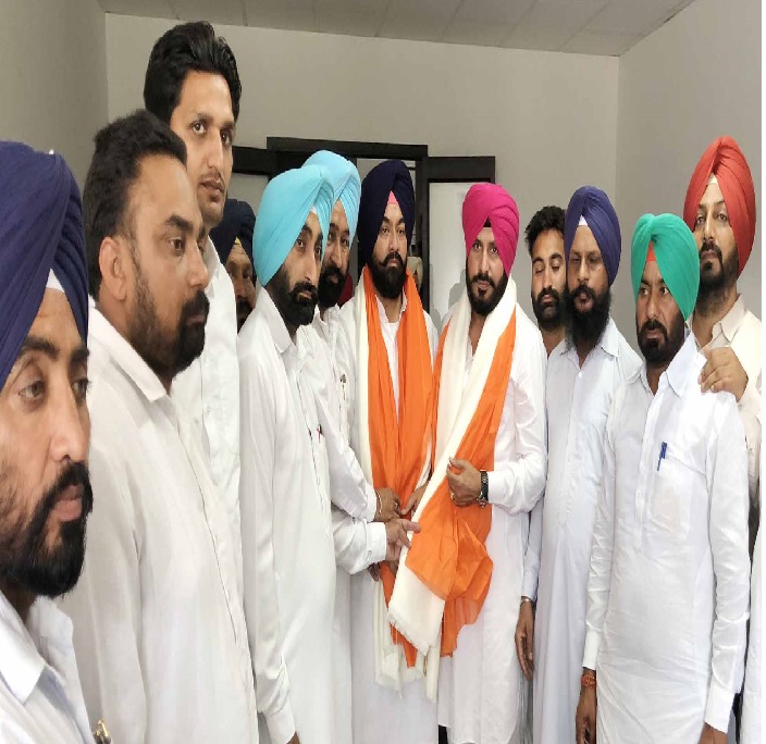 ''ਮੇਰੀ ਦਸਤਾਰ ਮੇਰੀ ਸ਼ਾਨ'' ਮੁਹਿੰਮ ਨਾਲ ਨੌਜਵਾਨ ਅਮੀਰ ਵਿਰਸੇ ਨੂੰ ਸੰਭਾਲਣ ਦਾ ਕਰਨਗੇ ਯਤਨ : ਰਾਜੂ ਖੰਨਾ