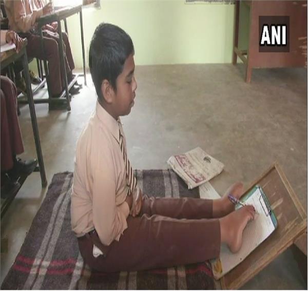 student of fifth grade kamaljeet singh