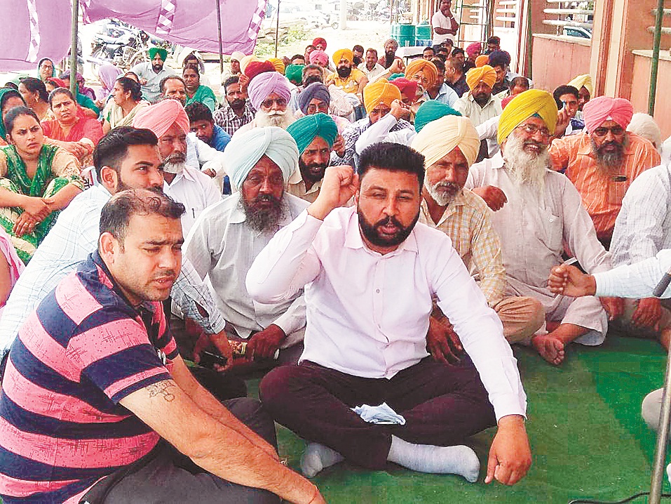 ਤਨਖਾਹਾਂ ਦੇਣ ਲਈ ਨਵਾਂ ਸਾਫਟਵੇਅਰ ਬਿਨਾਂ ਟ੍ਰੇਨਿੰਗ ਦੇ ਲਾਂਚ ਕਰਨਾ ਸਰਕਾਰ ਦੀ ਬਹਾਨੇਬਾਜ਼ੀ