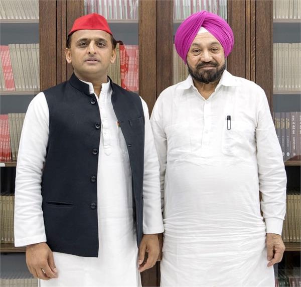 shri harmandir sahib langar gst akhilesh yadav