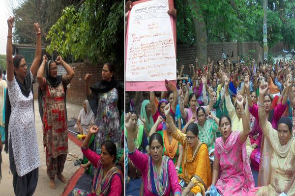 anganwadi workers   hunger strike before the congress ministers   houses
