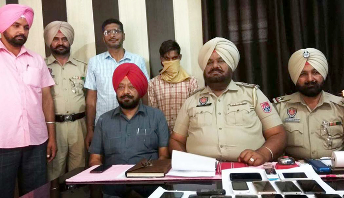 ਸਵਾਰੀਅਾਂ ਤੋਂ ਮੋਬਾਇਲ ਖੋਹਣ ਵਾਲਾ ਰੇਲਵੇ ਪੁਲਸ ਵੱਲੋਂ ਕਾਬੂ