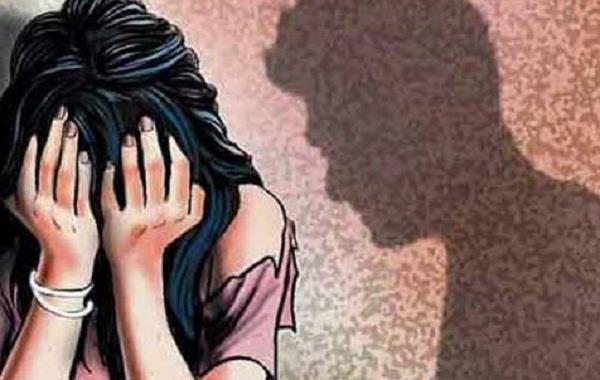 rape of 10th class girl in mumbai rape