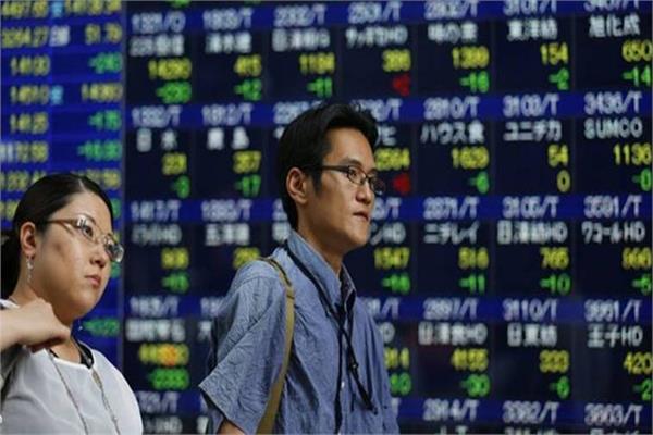 asian markets trading high