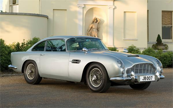 james bond  s aston martin db5